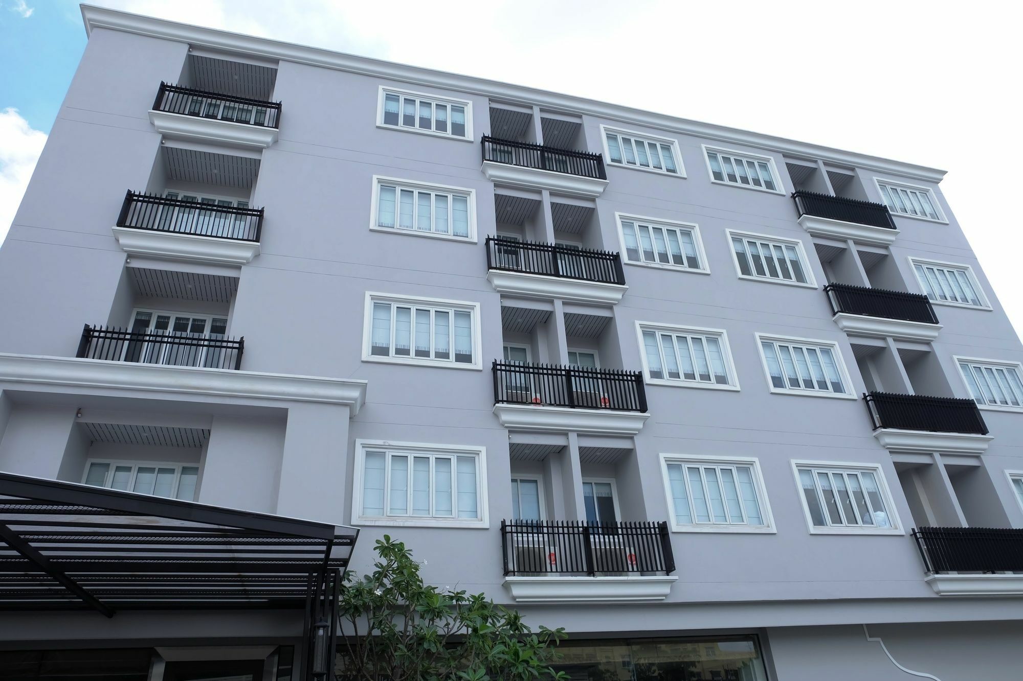 Methavalai Residence Hotel - Sha Extra Plus Bangkok Eksteriør billede